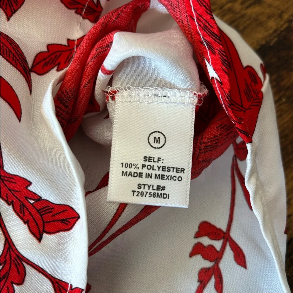 Fashion Nova Vibrant Red Floral Blouse - Picture 6 of 7